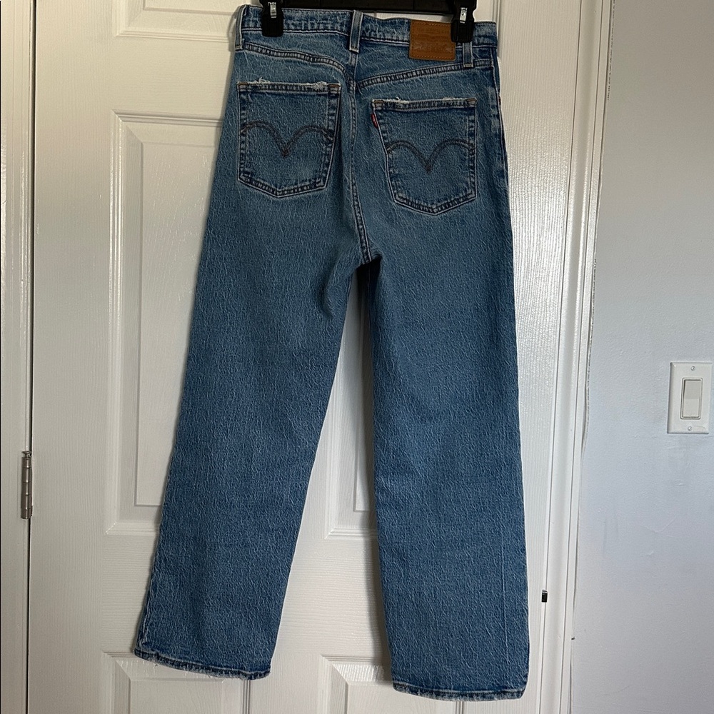 Levi’s Premium Ribcage Straight Ankle 28 width - Picture 4 of 13